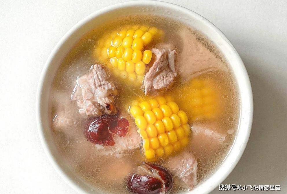 手机壳发黄怎么清洗变白:夏天，宁愿少吃猪肉牛肉，也别忘记喝这汤，营养全面，别不懂吃