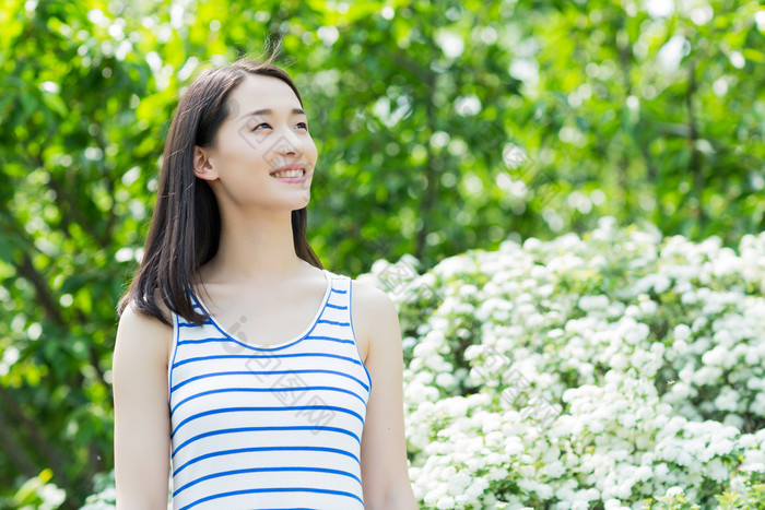 公园女孩手机版下载墙中的女孩下载手游版